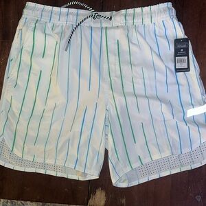 Legends Luka short 7” lined L NWT new with tags large